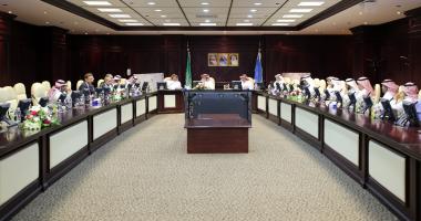 معالي مدير الجامعة يطلع على مخرجات النتائج النهائية لمشروع تصميم النقل الداخلي بالجامعة