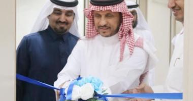 وكيل الجامعة للشؤون التعليمية والأكاديمية يدشن مركز لسان في معهد اللغويات العربية