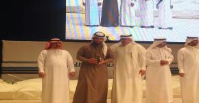 الطالب خالد بن علي الزهراني يحصل على المركز الثاني في اللقاء العلمي السابع