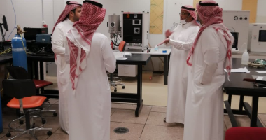  زيارة وفد من جامعة حائل وجامعة الأمير سطام لمعهد الملك عبدالله لتقنية النانو  