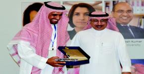 وكيل الجامعة للدراسات العليا والبحث العلمي افتتح فعاليات ورشة عمل «الصحة والتغذية»