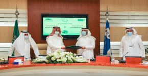 توقيع مذكرة تفاهم بين جامعة الملك سعود و الجمعية التعاونية لنبات اليسر والنباتات الصحراوية