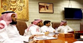 المدير التنفيذي لصندوق الطلاب يعتمد الخطة الإعلامية 1437-1438هـ