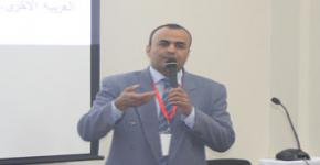 تهنئة سعادة عميد معهد اللغويات العربية للأستاذ الدكتور مختار عبد الخالق
