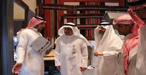وكيل الجامعة للتطوير والجودة يتفقد العمل بعمادة تطوير المهارات