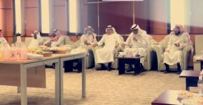 عمادة الدراسات العليا تقيم حفل معايده لمنسوبيها بمناسبة عيد الأضحى المبارك