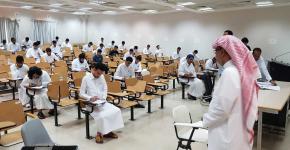 883 طالب لعدد سبع مقررات و29 شعبة أدوا امتحانات يوم السبت