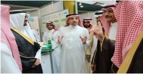 كلية المجتمع بجامعة الملك سعود تشارك في ملتقى الجامعات الخليجية والمسئولية الاجتماعية بجامعة المجمعة