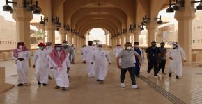 فعالية "مشي" للبهو الرئيسي بمشاركة مشاة جامعة الملك سعود