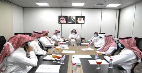"عمادة شؤون الطلاب" تعقد اجتماعاً مشتركاً مع شركة باب الحاسب لتقنية المستقبل