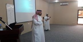 د. القحطاني يقدم ورشة عمل للتعامل مع الأشخاص الصم  في كلية الاتصالات وتقنية المعلومات بالرياض