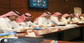 برنامج الممارس للإرشاد الجامعي بعمادة شؤون الطلاب