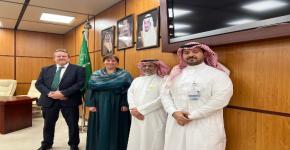 الدراسات العليا تستقبل وفدا من جامعة إكستيرالبريطانية