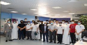 كلية الهندسة تستضيف طلاب من مدرسة الرواد العالمية