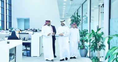 المعهد يستقبل كبير مسؤولي الاستثمار بالجامعة