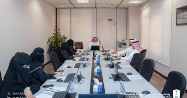 نائب رئيس الجامعة للشؤون التعليمية والأكاديمية  يترأس اجتماع اللجنة الدائمة لتنظيم مواقع الكليات