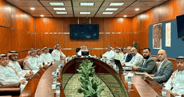 نائب رئيس جامعة الملك سعود للمشاريع يجتمع مع مسؤولي مشروع الملك عبدالعزيز للنقل العام لبحث تنفيذ…