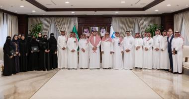رئيس الجامعة المكلف يدشن منصة رواد للأندية الطلابية 