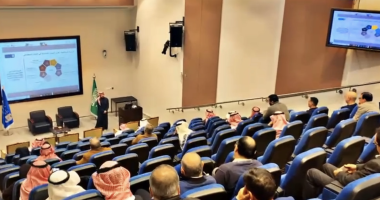 Meeting of the Dean of the College of Computer and Information Sciences with the faculty members of the College of Computer and Information Sciences