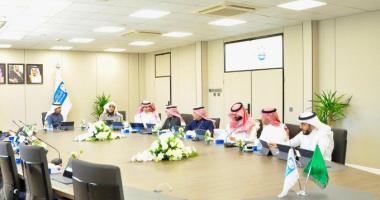 كلية الدراسات التطبيقية تُدشن حزمة تطبيقات ذكية لتعزيز التحول الرقمي الأكاديمي