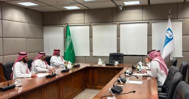 كلية التمريض والمدينة الطبية الجامعية تبحثان تعزيز التعاون الأكاديمي والتدريبي وتطوير مسارات التجسير