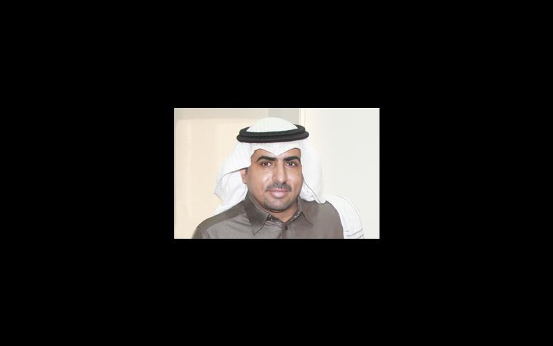 وكيل المعهد للدراسات العليا والبحث العلمي الدكتور علي بن ماجد الدوسري 