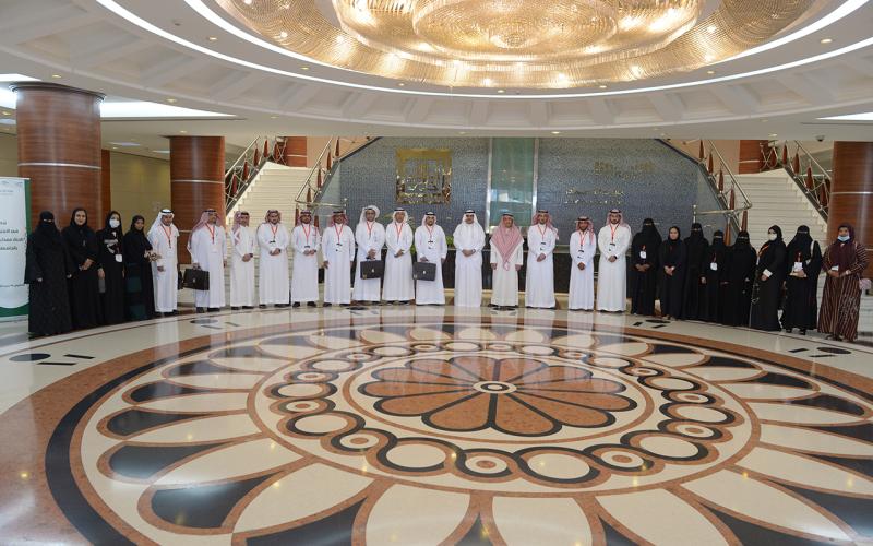 عميد كلية التمريض تشارك في اجتماع لجنة عمداء كليات التمريض بالجامعات السعودية
