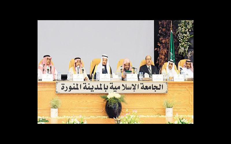 سعادة المشرف على كرسي السيرة النبوية يشارك في المؤتمر العالمي الأول  ببحث عن جهود المملكة العربية السعودية في نصرة الرسول صلى الله عليه وسلم